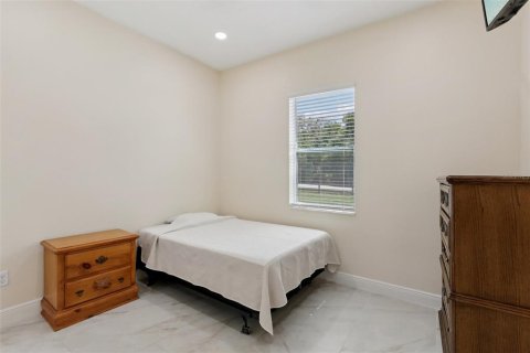 House in Webster, Florida 4 bedrooms, 216.83 sq.m. № 1824265 - photo 25