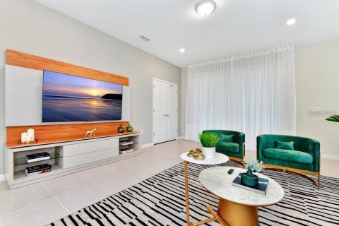 Casa en venta en Davenport, Florida, 6 dormitorios, 289.2 m2 № 1805108 - foto 3
