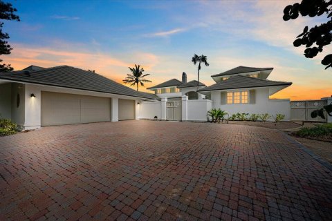 Villa ou maison à louer à Jupiter, Floride: 4 chambres, 505.02 m2 № 788352 - photo 1