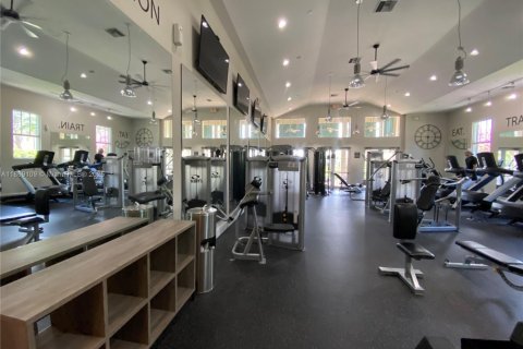 Townhouse in West Palm Beach, Florida 2 bedrooms, 134.52 sq.m. № 1895753 - photo 24