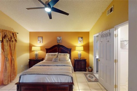 Villa ou maison à louer à Kissimmee, Floride: 3 chambres, 152.55 m2 № 1857622 - photo 14