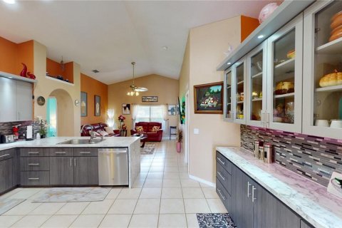 Villa ou maison à louer à Kissimmee, Floride: 3 chambres, 152.55 m2 № 1857622 - photo 9