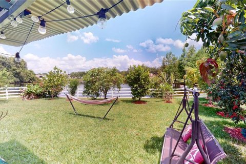 Villa ou maison à louer à Kissimmee, Floride: 3 chambres, 152.55 m2 № 1857622 - photo 28