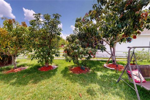 Villa ou maison à louer à Kissimmee, Floride: 3 chambres, 152.55 m2 № 1857622 - photo 29