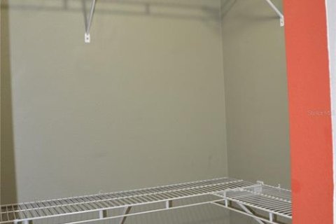 House in Ocala, Florida 4 bedrooms, 193.98 sq.m. № 2219399 - photo 14