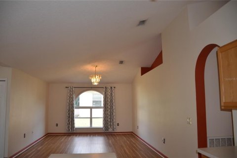 House in Ocala, Florida 4 bedrooms, 193.98 sq.m. № 2219399 - photo 7