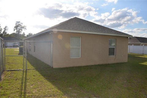 House in Ocala, Florida 4 bedrooms, 193.98 sq.m. № 2219399 - photo 21