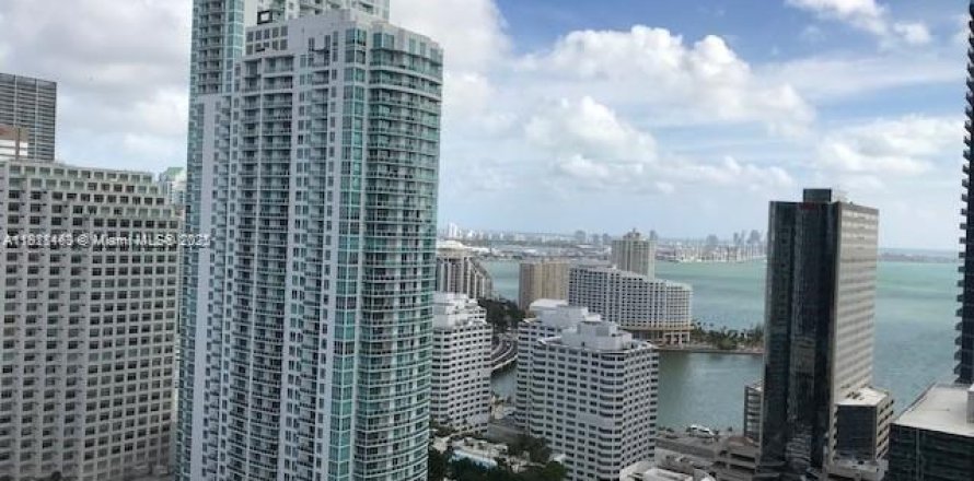 Кондоминиум с 1 спальней в Майами, Флорида № 1867110