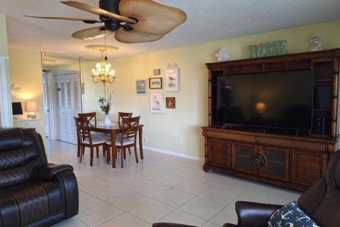 Condo in West Palm Beach, Florida, 1 bedroom  № 2241928 - photo 6