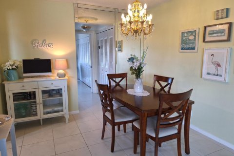 Condo in West Palm Beach, Florida, 1 bedroom  № 2241928 - photo 7