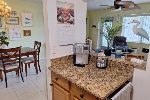 Condo in West Palm Beach, Florida, 1 bedroom  № 2241928 - photo 13