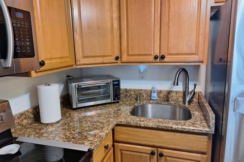 Condo in West Palm Beach, Florida, 1 bedroom  № 2241928 - photo 15