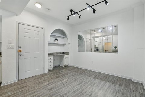 Condominio en venta en Orlando, Florida, 2 dormitorios, 97.83 m2 № 1649357 - foto 7