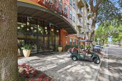 Condominio en venta en Orlando, Florida, 2 dormitorios, 97.83 m2 № 1649357 - foto 1