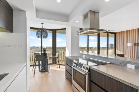 Купить кондоминиум в Авентура, Флорида 2 спальни, 145.3м2, № 1992729 - фото 10