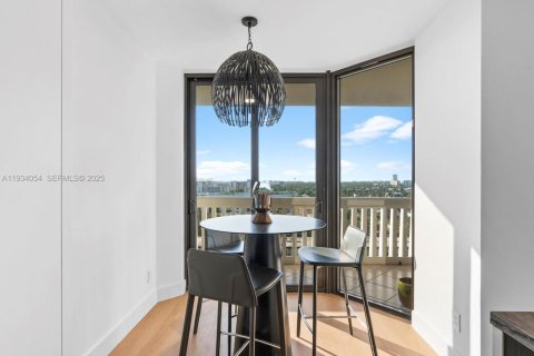 Купить кондоминиум в Авентура, Флорида 2 спальни, 145.3м2, № 1992729 - фото 12