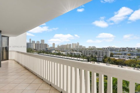 Купить кондоминиум в Авентура, Флорида 2 спальни, 145.3м2, № 1992729 - фото 25