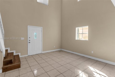 Casa en alquiler en Homestead, Florida, 3 dormitorios, 137.96 m2 № 2026434 - foto 4