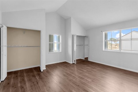 Casa en alquiler en Homestead, Florida, 3 dormitorios, 137.96 m2 № 2026434 - foto 15