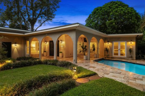 Casa en Fort Lauderdale, Florida 3 dormitorios, 196.21 m2 № 2332371