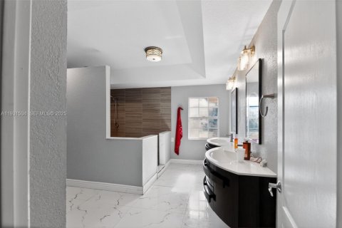 Casa en venta en Loxahatchee Groves, Florida, 6 dormitorios, 327.57 m2 № 1989913 - foto 19