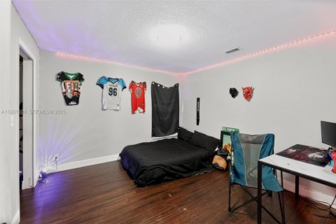 Casa en venta en Loxahatchee Groves, Florida, 6 dormitorios, 327.57 m2 № 1989913 - foto 26