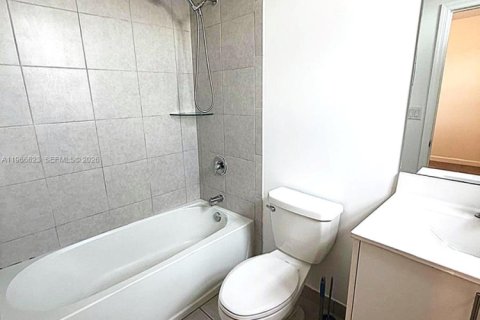 Adosado en alquiler en Homestead, Florida, 3 dormitorios, 123.37 m2 № 2028248 - foto 15