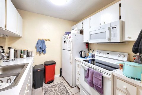 Купить кондоминиум в Гейнсвилл, Флорида 3 комнаты, 109.35м2, № 1823157 - фото 9