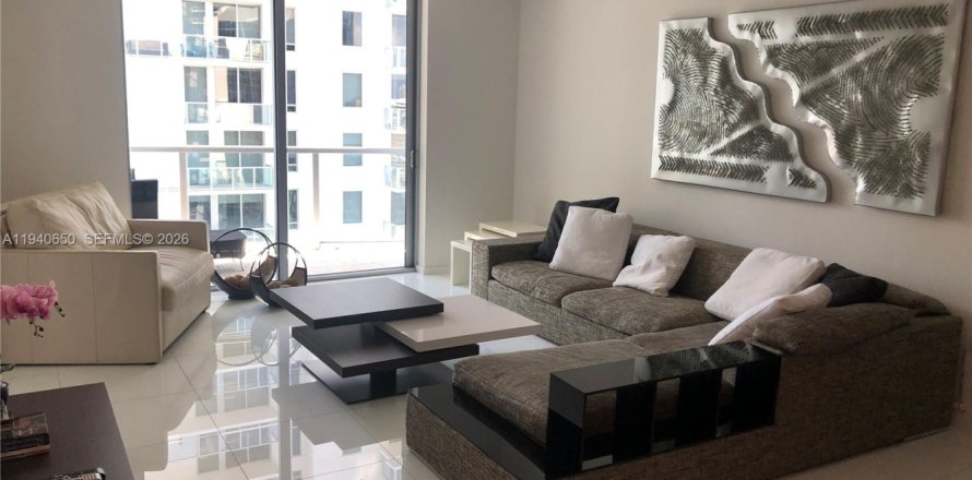 Condo in Miami, Florida, 1 bedroom  № 2000965