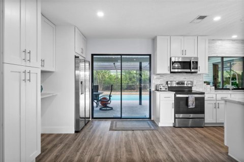 Casa en venta en Venice, Florida, 4 dormitorios, 166.11 m2 № 1900669 - foto 12