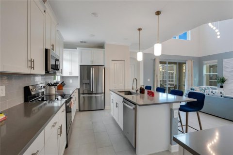 Casa en venta en Davenport, Florida, 5 dormitorios, 286.23 m2 № 1559372 - foto 8