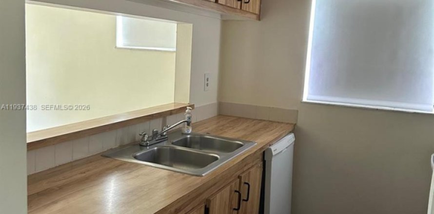 Condo à Tamarac, Floride, 1 chambre  № 1995323