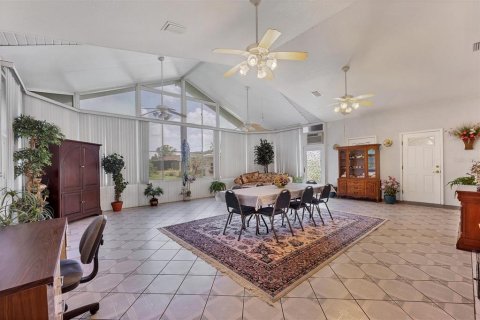 House in North Port, Florida 5 bedrooms, 224.82 sq.m. № 2139012 - photo 26