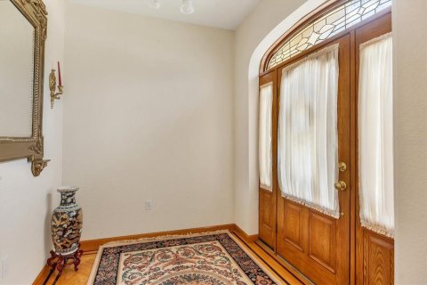 House in North Port, Florida 5 bedrooms, 224.82 sq.m. № 2139012 - photo 6