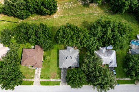House in Minneola, Florida 3 bedrooms, 165.83 sq.m. № 2348228 - photo 30