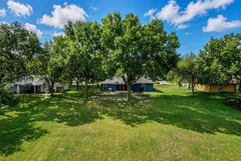 House in Minneola, Florida 3 bedrooms, 165.83 sq.m. № 2348228 - photo 4