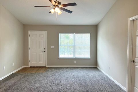 House in Ocklawaha, Florida 3 bedrooms, 109.35 sq.m. № 1903095 - photo 5