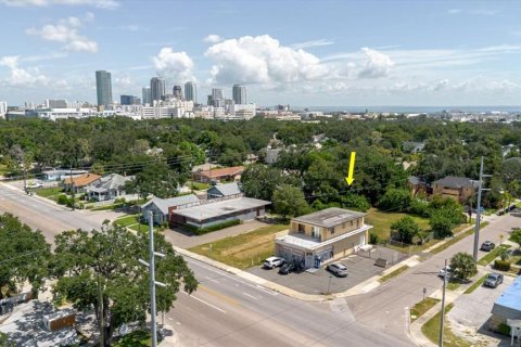 Commercial property in Saint Petersburg, Florida 309.83 sq.m. № 1915910 - photo 1