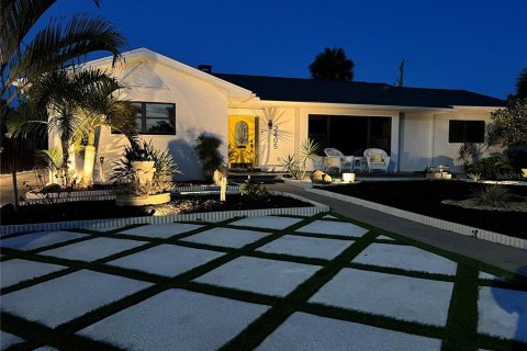 Villa ou maison à Ormond Beach, Floride 2 chambres, 191.38 m2 № 2419243
