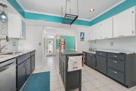Villa ou maison à vendre à Ormond Beach, Floride: 2 chambres, 191.38 m2 № 2419243 - photo 17