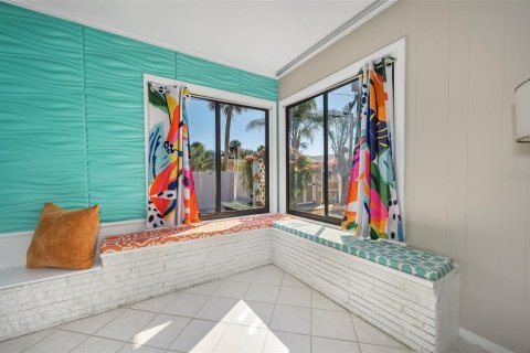Villa ou maison à vendre à Ormond Beach, Floride: 2 chambres, 191.38 m2 № 2419243 - photo 21