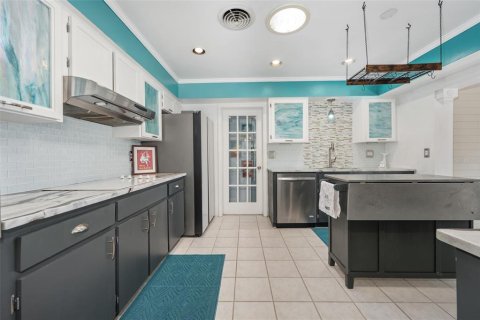 Villa ou maison à vendre à Ormond Beach, Floride: 2 chambres, 191.38 m2 № 2419243 - photo 15
