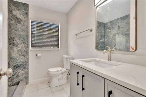 Casa en alquiler en Tampa, Florida, 3 dormitorios, 139.35 m2 № 1866573 - foto 9