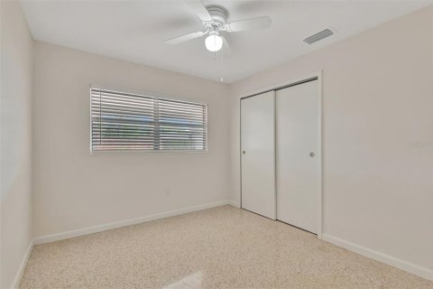 Casa en alquiler en Tampa, Florida, 3 dormitorios, 139.35 m2 № 1866573 - foto 15