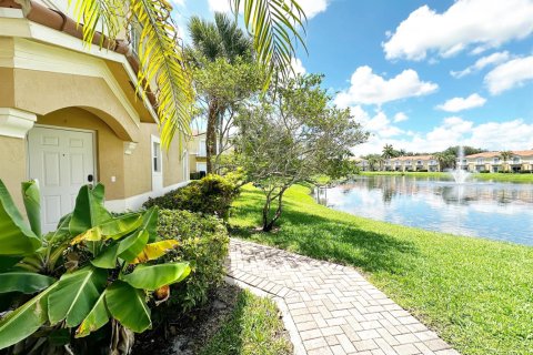 Condo à Miramar, Floride, 3 chambres  № 2260107