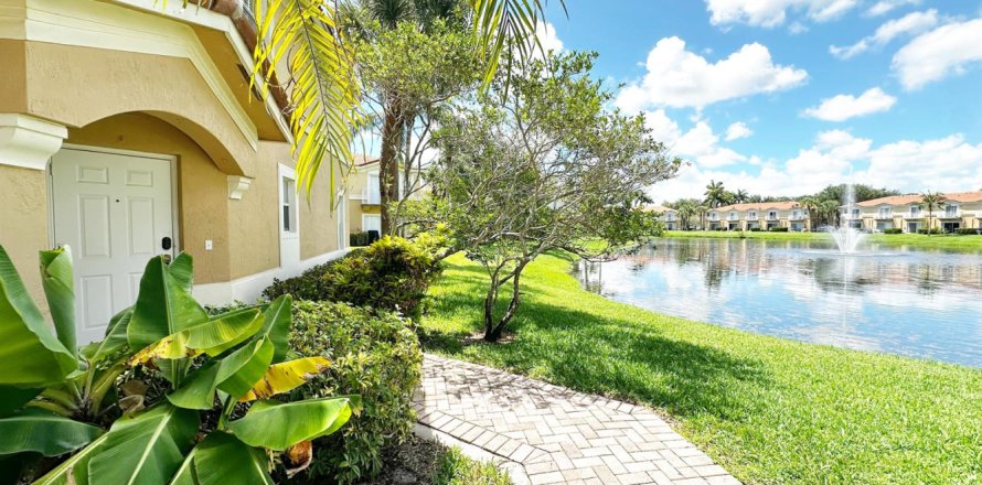 Condo à Miramar, Floride, 3 chambres № 2260107