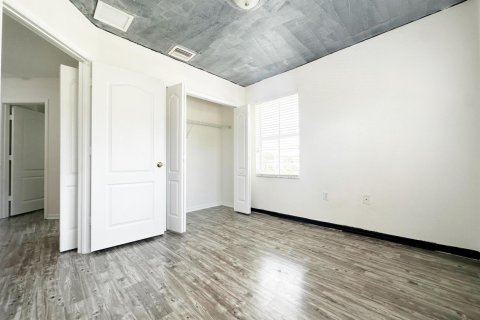 Copropriété à louer à Miramar, Floride: 3 chambres, 114.73 m2 № 2260107 - photo 9