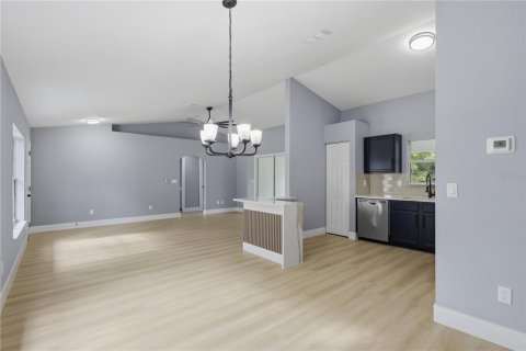 Casa en venta en Palm Coast, Florida, 3 dormitorios, 122.26 m2 № 2353504 - foto 14