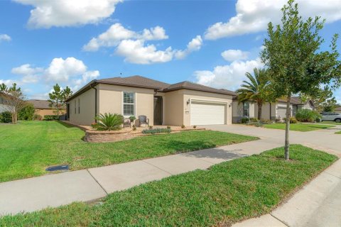 House in Ocala, Florida 2 bedrooms, 175.68 sq.m. № 1911644 - photo 5