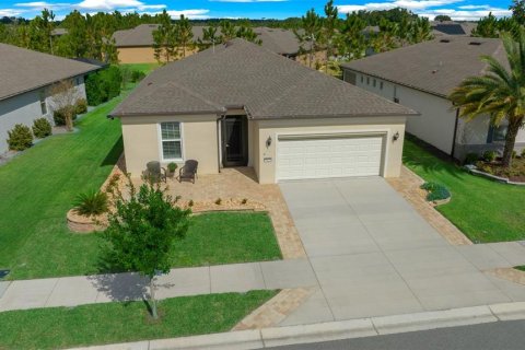 House in Ocala, Florida 2 bedrooms, 175.68 sq.m. № 1911644 - photo 2